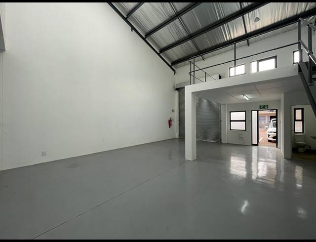 146M² WAREHOUSE TO LET IN BARBEQUE DOWNS